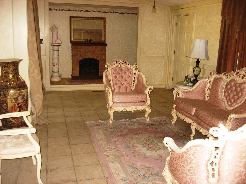 Shady Lady Bed And Breakfast Scottys Junction 외부 사진